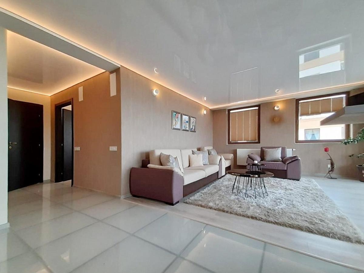 Sky View - Luxury Apartment With A Dream View Brașov Exterior foto